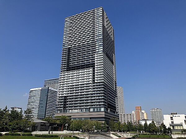 ブランズタワー豊洲外観